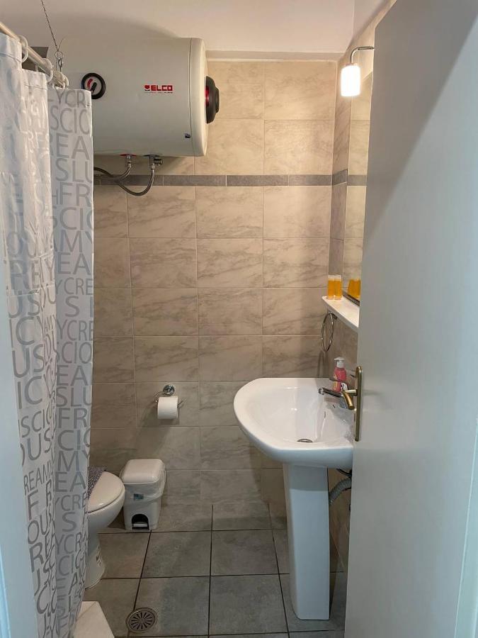 Gm Apartments Tolón Esterno foto